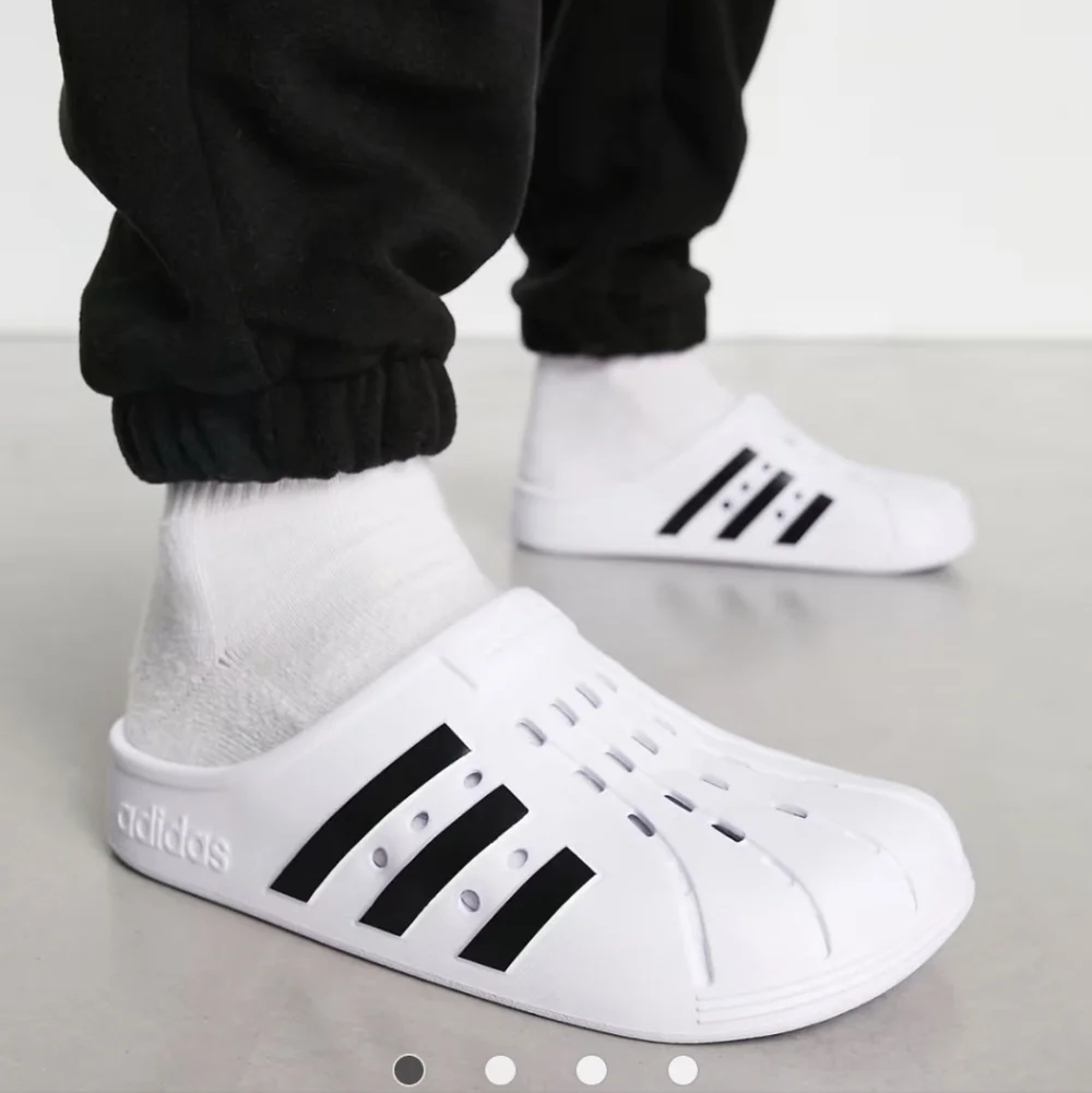 Adidas Adilette Slide Clog White Women 8 NWT - Picture 1 of 9
